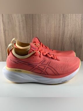 Asics Gel Nimbus 25 Papaya peach Dusty Purple Running shoes 1012B356 Women’s 9.5